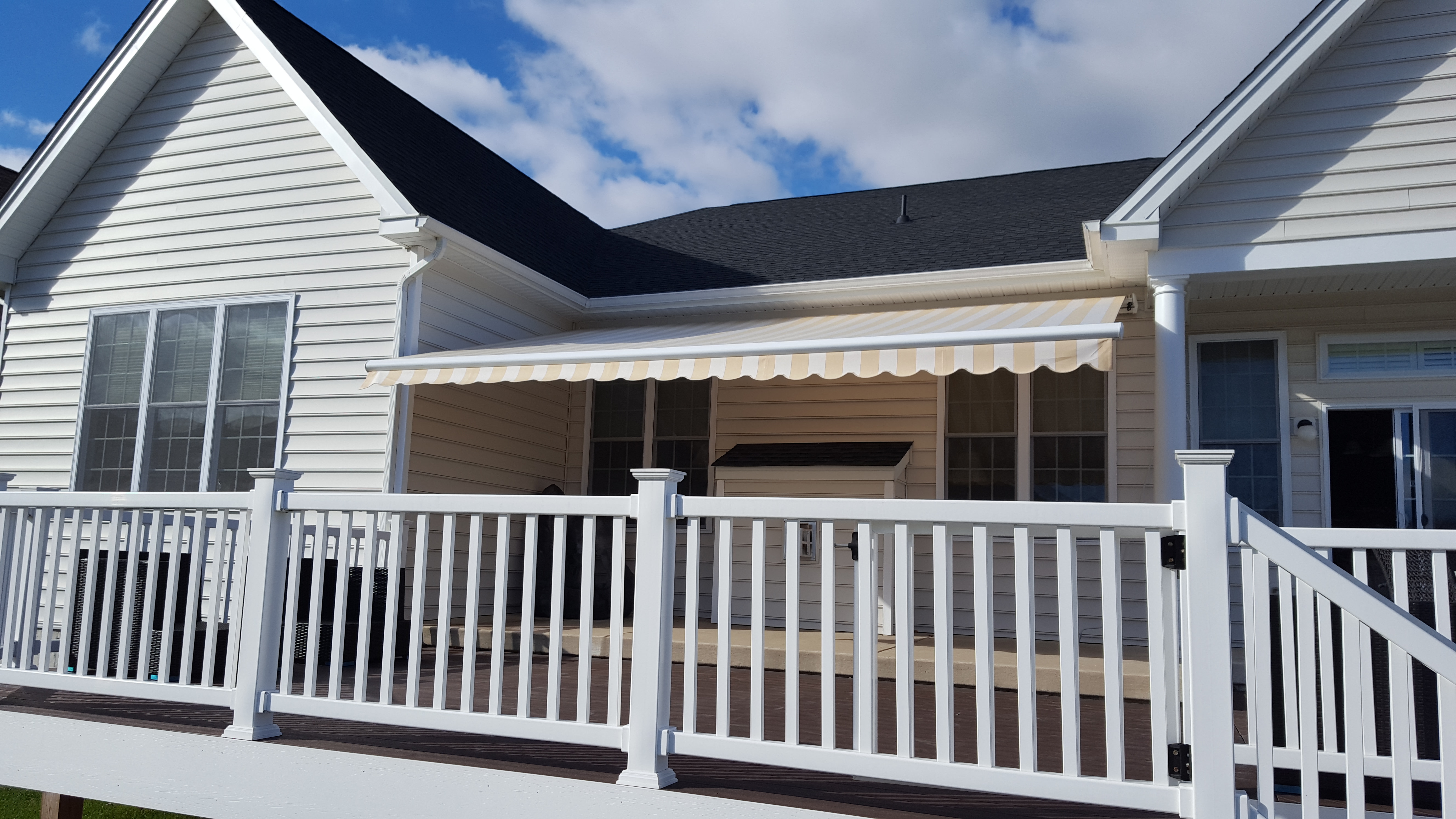 Awning Photo