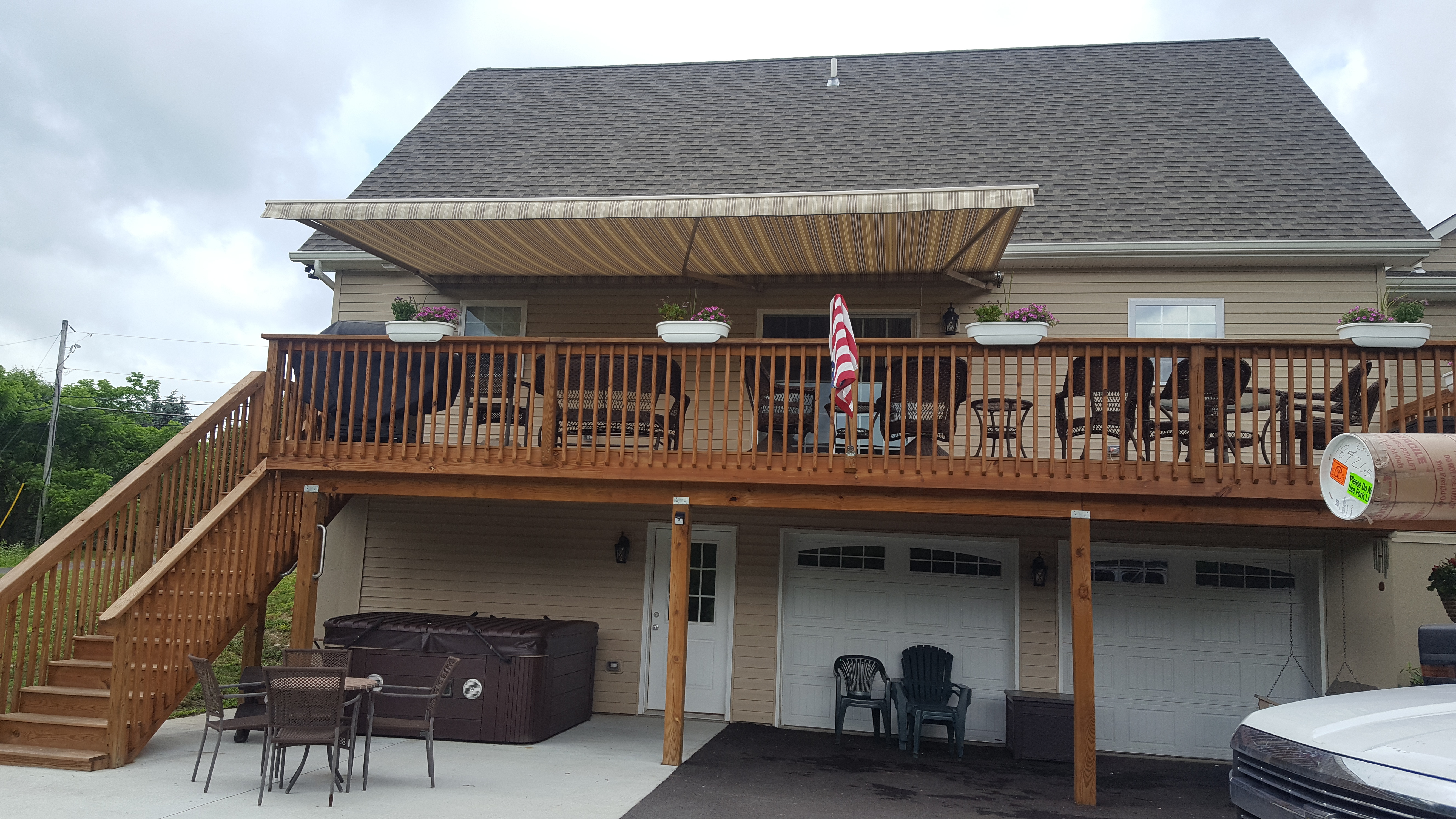 Awning Photo